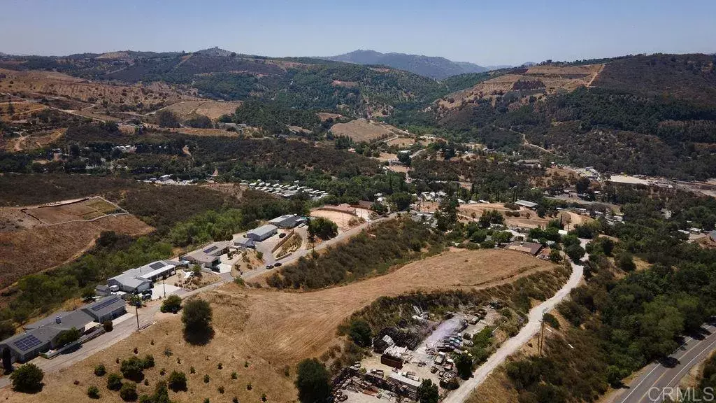 Escondido, CA 92026,31359 Palimo