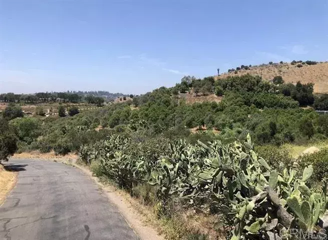 Calle Oro Verde, Valley Center, CA 92082