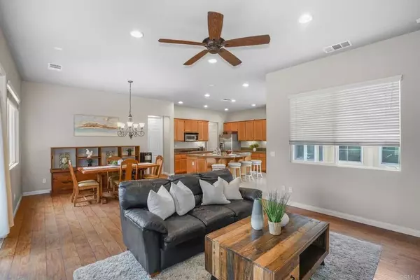 Valley Center, CA 92082,27091 Sunningdale Way