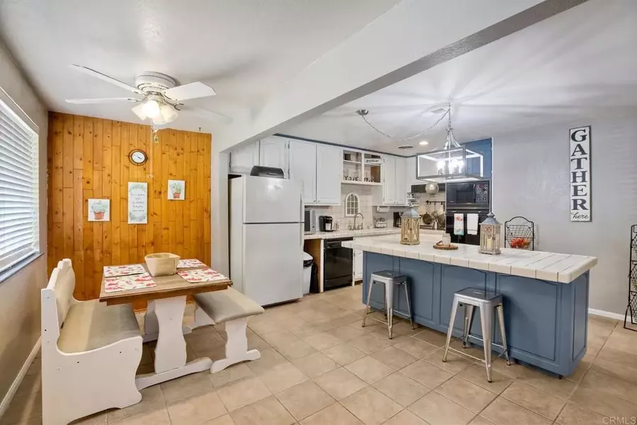 13507 Brett Harte Drive, Lakeside, CA 92040