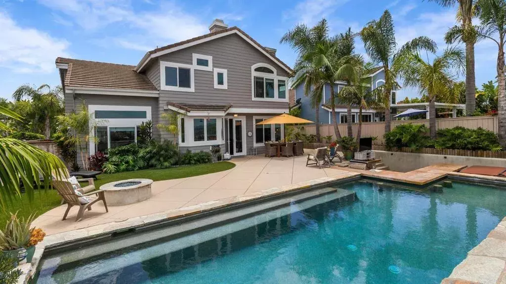 608 Crest Drive, Encinitas, CA 92024