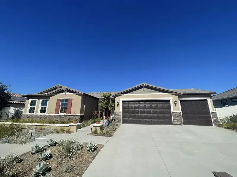 27631 Evergreen Way, Valley Center, CA 92082