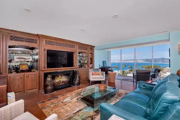 La Jolla, CA 92037,939 Coast Blvd 15 H