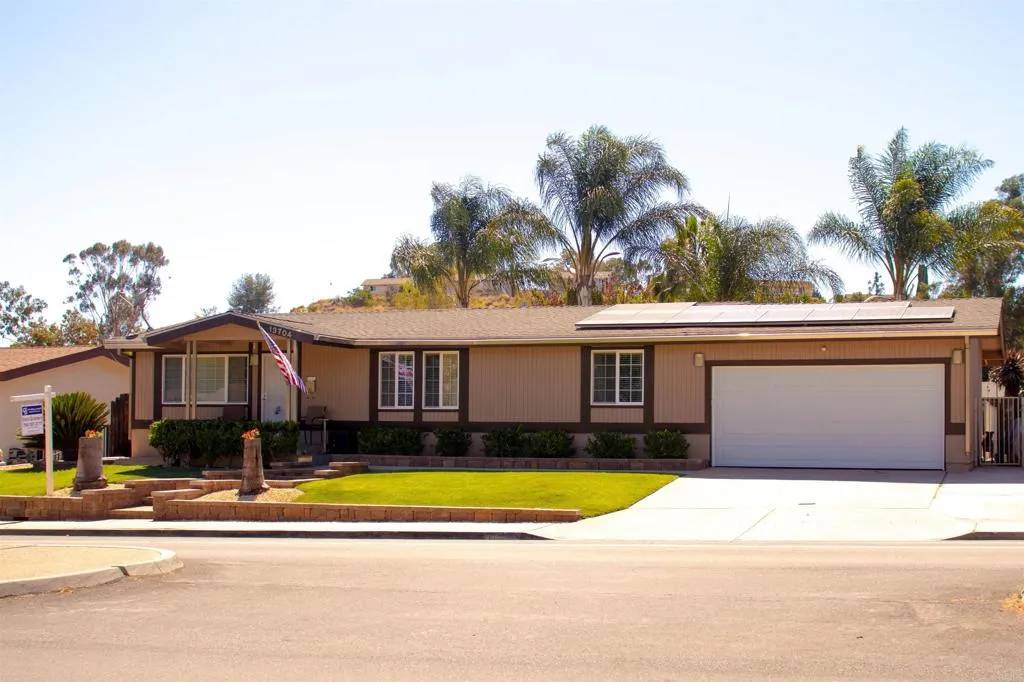 Poway, CA 92064,13704 Carriage Road