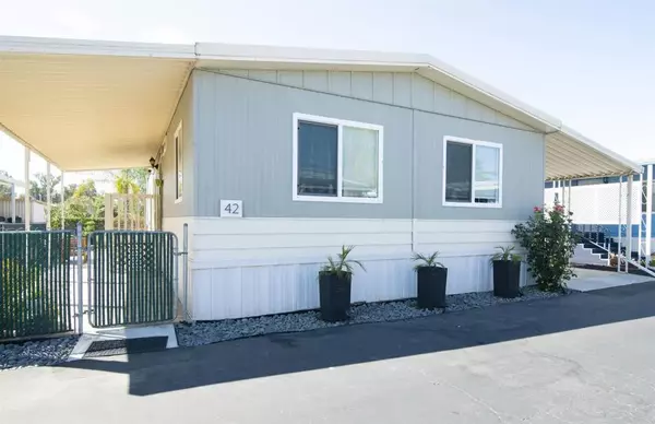 1537 H #42, Ramona, CA 92065