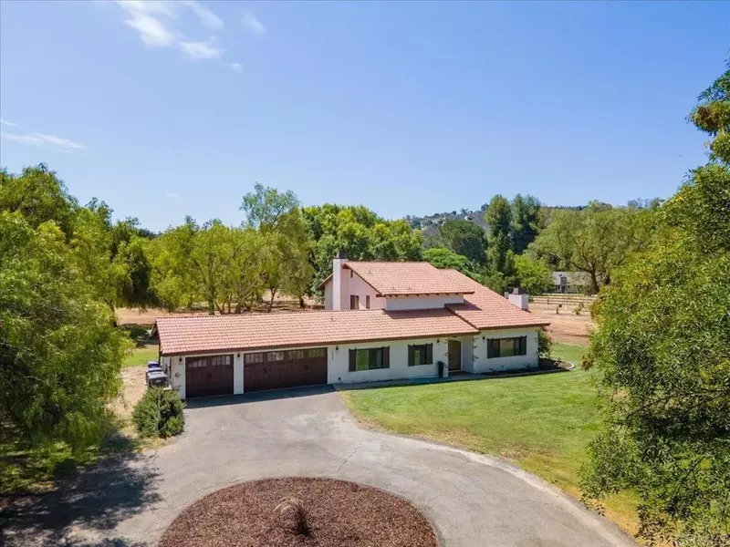 15459 Glentree Road, Valley Center, CA 92082