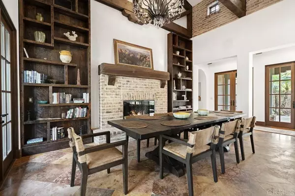 Rancho Santa Fe, CA 92091,18581 Calle La Serra