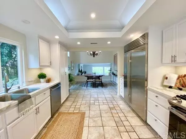 La Jolla, CA 92037,5495 Caminito Rosa