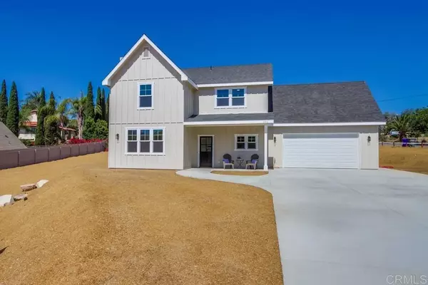 1011 La Rueda, Vista, CA 92084