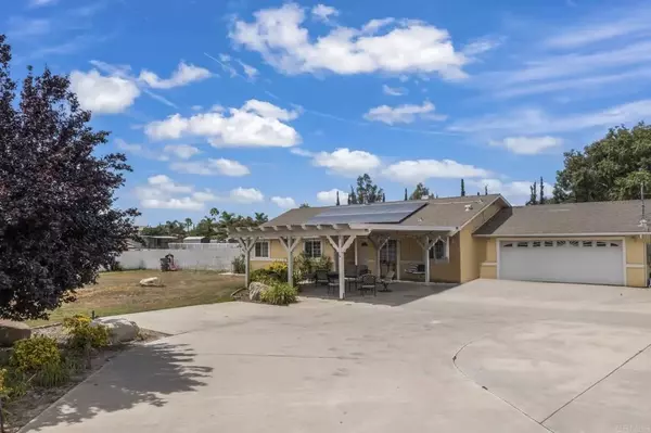 Ramona, CA 92065,167 Hope Street