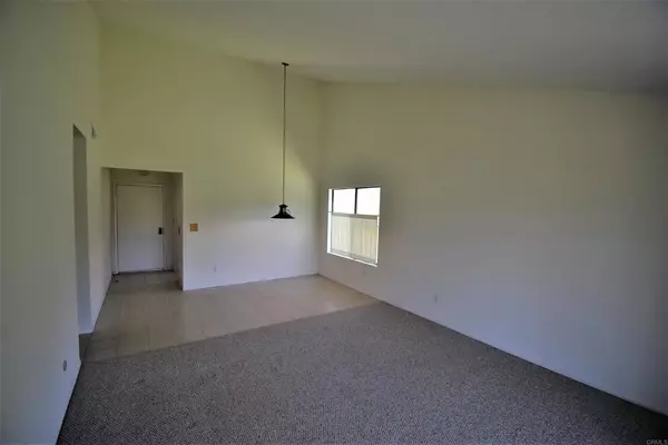 Escondido, CA 92026,2020 BILLY GLEN