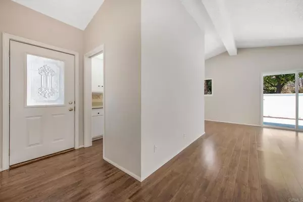 Fallbrook, CA 92028,737 N Vine Street