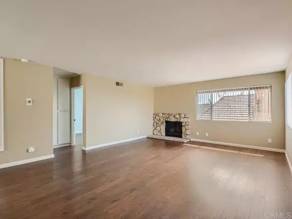 Fallbrook, CA 92028,305 Ivy Terrace