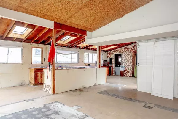 San Diego, CA 92119,8457 Harwell Drive