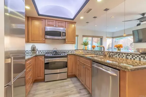 Laguna Beach, CA 92651,31911 Crestwood Place