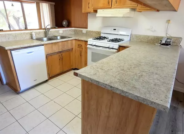 Encinitas, CA 92024,2565 El Camino Del Norte