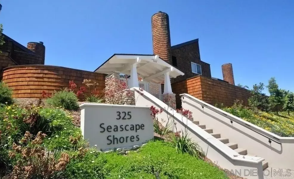 325 S. Sierra #21, Solana Beach, CA 92075