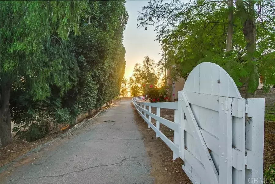 31524 Stardust Lane, Valley Center, CA 92082