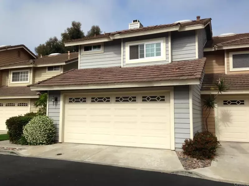 637 Summer View Circle, Encinitas, CA 92024