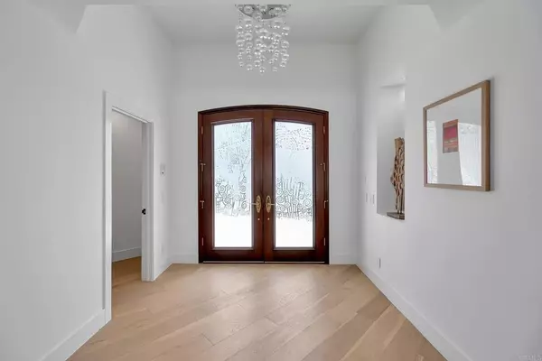 Corona Del Mar, CA 92625,1915 Chubasco Drive