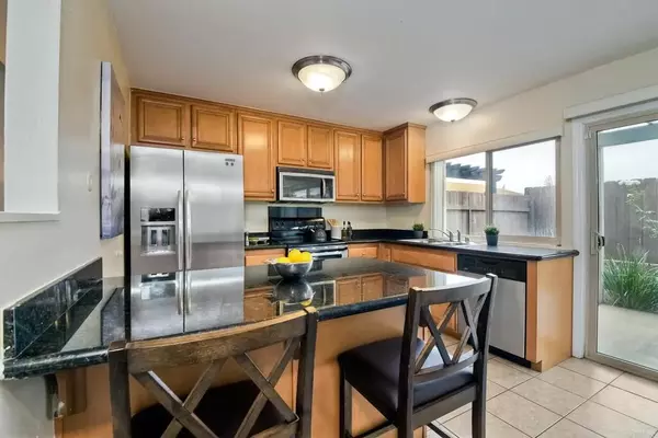 Vista, CA 92084,900 N Citrus Avenue #10