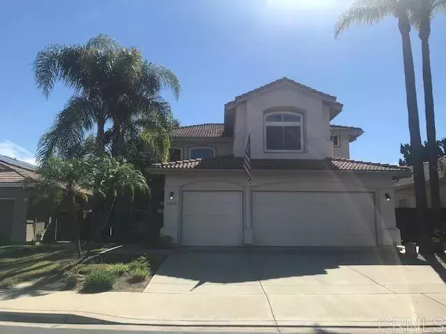 2253 Bear Rock Glen, Escondido, CA 92026