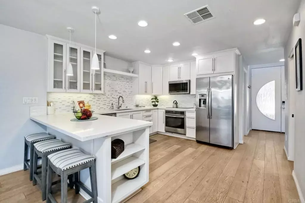 Encinitas, CA 92024,922 Sealane Drive #C