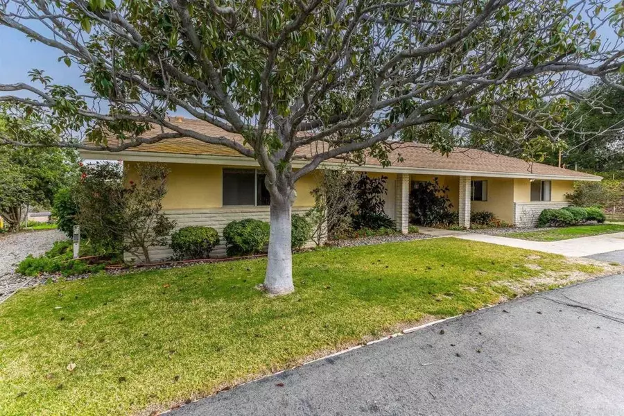 2309 Bautista Avenue, Vista, CA 92084