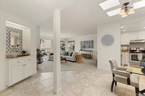 2348 La Costa ave #305, Carlsbad, CA 92009