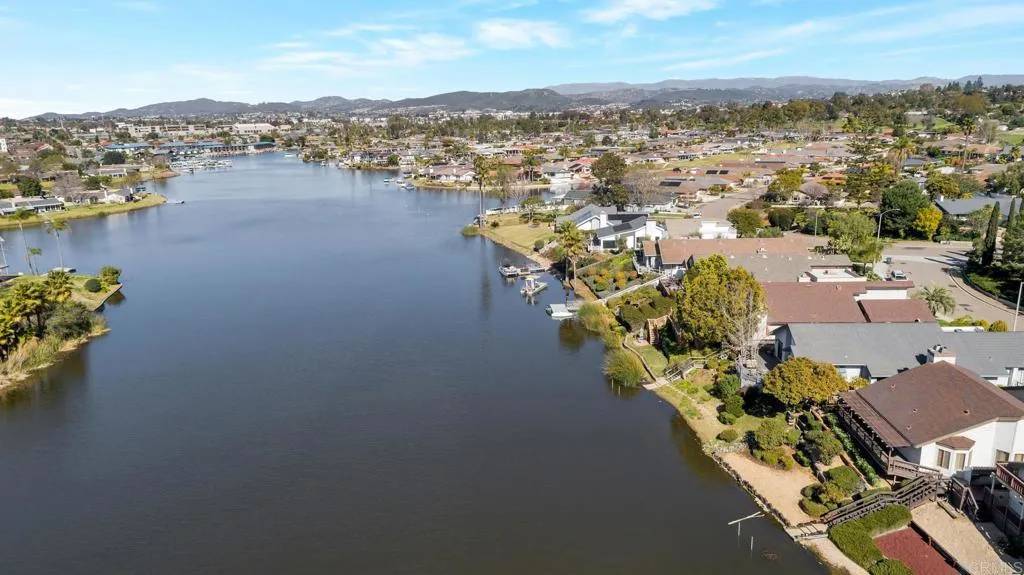 1624 Via La Plaza, San Marcos, CA 92078