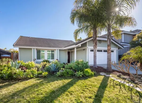 1821 Hawk View Drive, Encinitas, CA 92024