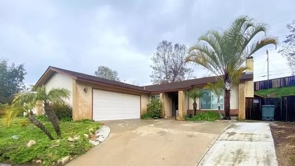 864 Willow Tree Lane, Fallbrook, CA 92028