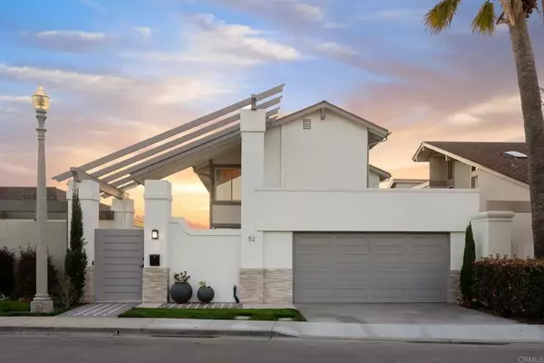 52 Half Moon, Coronado, CA 92118