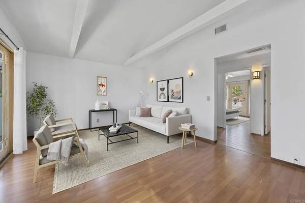 257 Rosebay Drive, Encinitas, CA 92024