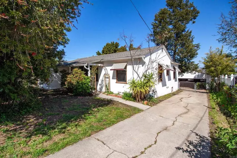 1623 Bakersfield St, Lemon Grove, CA 91945