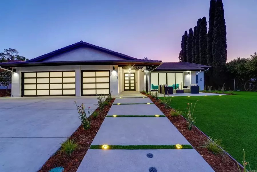 816 Santa Inez, Solana Beach, CA 92075