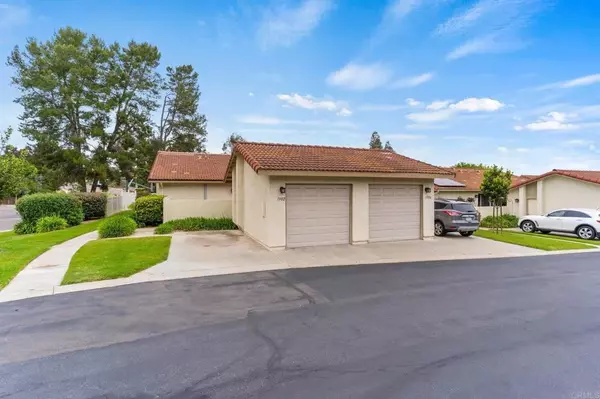 1902 Springdale Lane, Encinitas, CA 92024