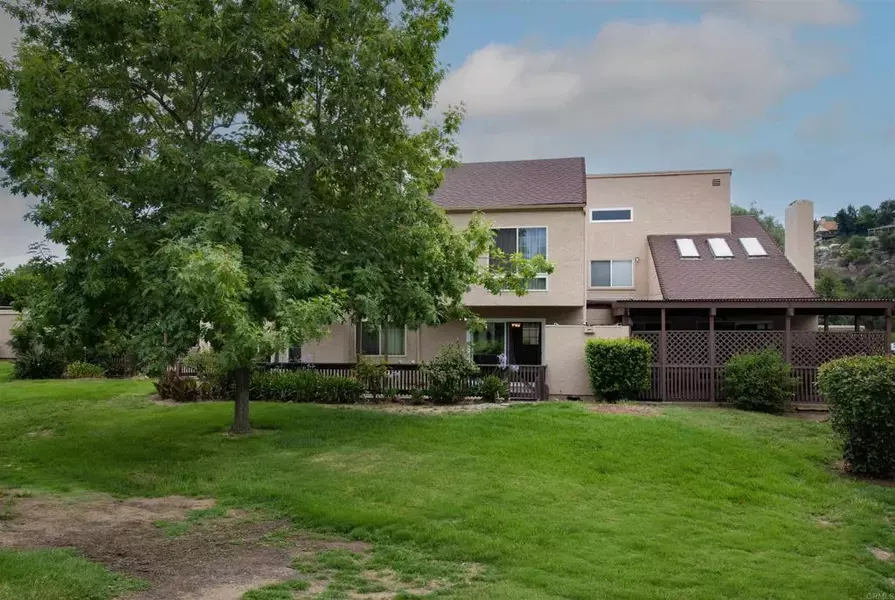 23622 Country Villa Road, Ramona, CA 92065