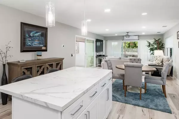 Oceanside, CA 92057,3747 Vista Campana South #94