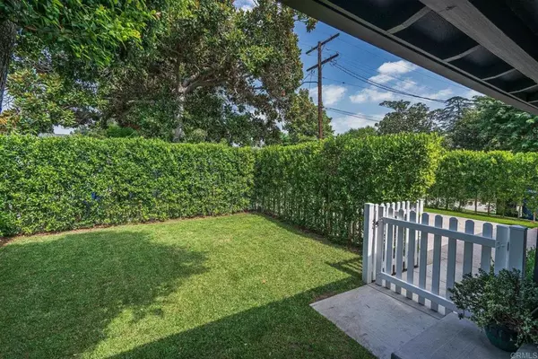 Valley Village, CA 91607,12324 La Maida