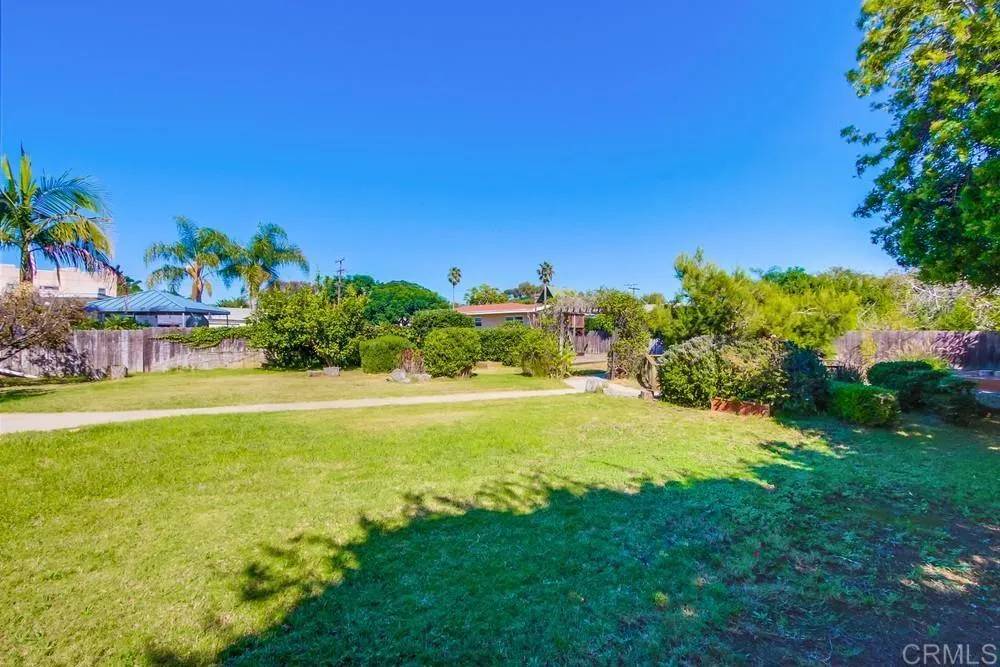 Carlsbad, CA 92008,2518 Jefferson St.