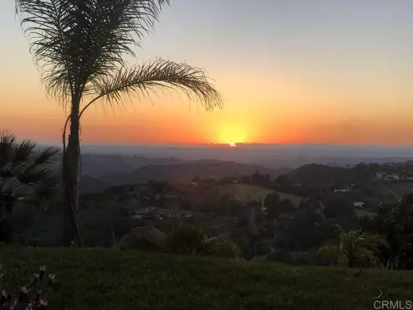 4164 Pico Rd,  Vista,  CA 92084