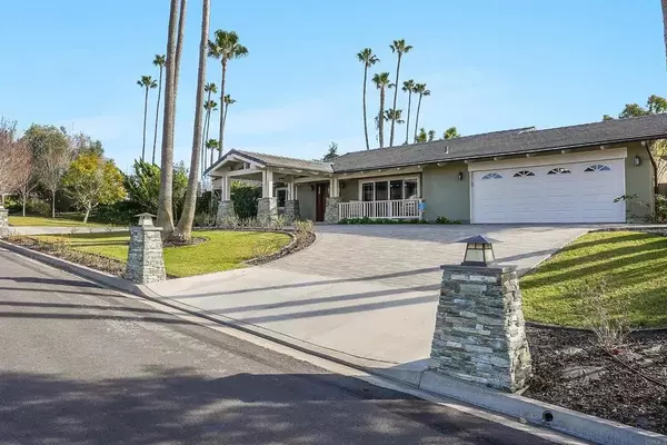 Solana Beach, CA 92075,321 San Lucas Drive