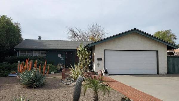 1129 Hoover Street, Escondido, CA 92027