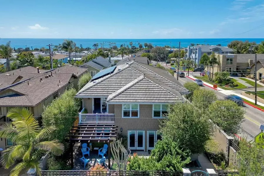 2002 Montgomery Avenue, Cardiff By The Sea, CA 92007