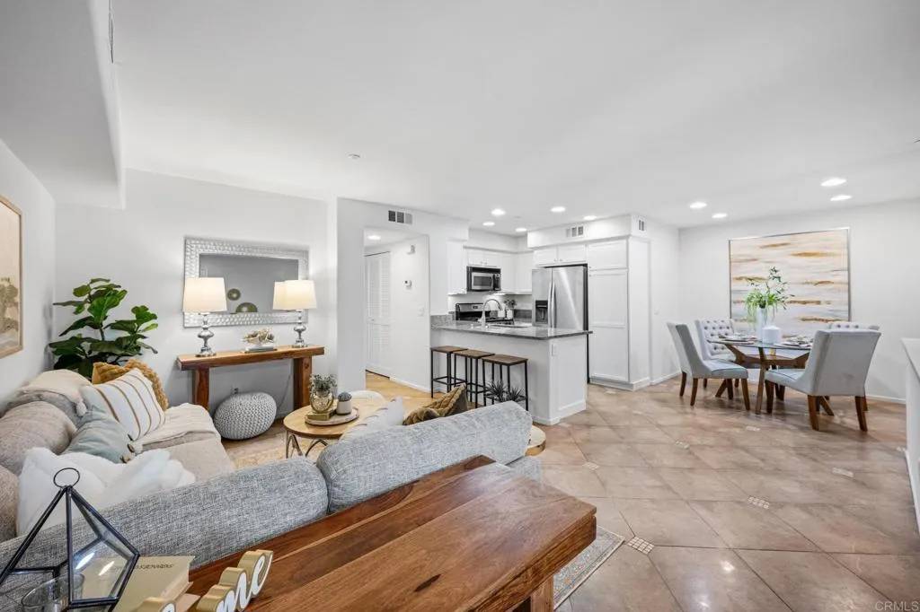 3466 Spring Tide, San Diego, CA 92110