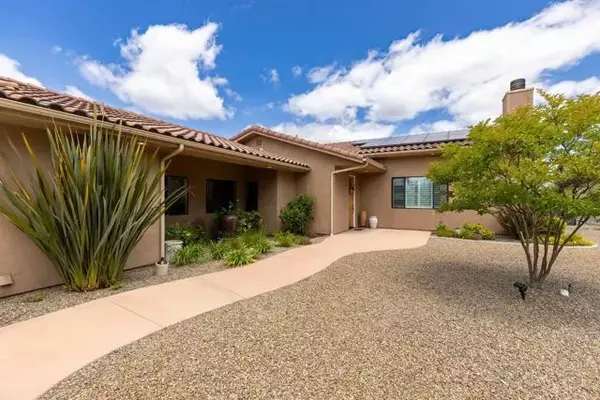 Valley Center, CA 92082,14002 Pauma Vista Dr