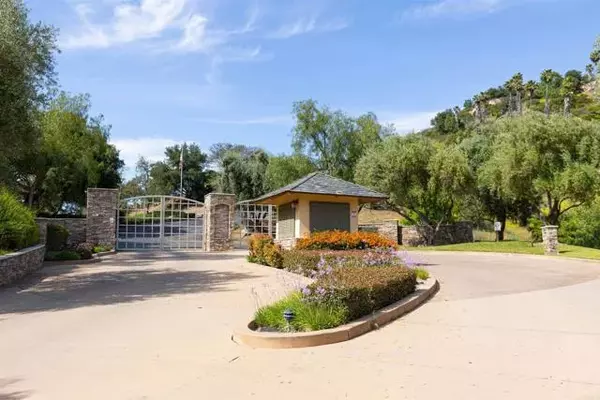 Valley Center, CA 92082,26488 Englemann