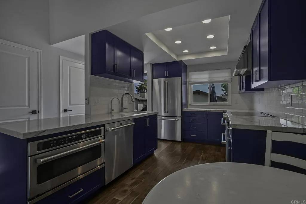 8366 Via Sonoma #G, La Jolla, CA 92037