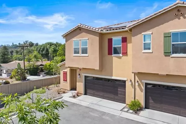 Vista, CA 92081,3006 GLENMORE Street